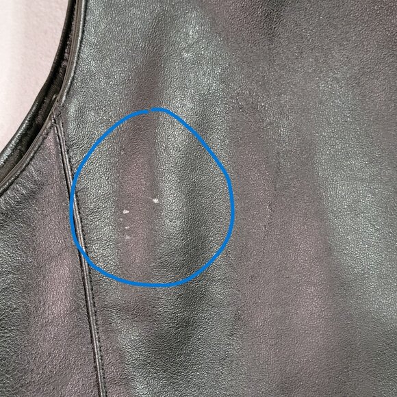 Wilsons Leather Men's M Medium Black Leather Biker Motorcycle Vest Snap Closure - Picture 4 of 11